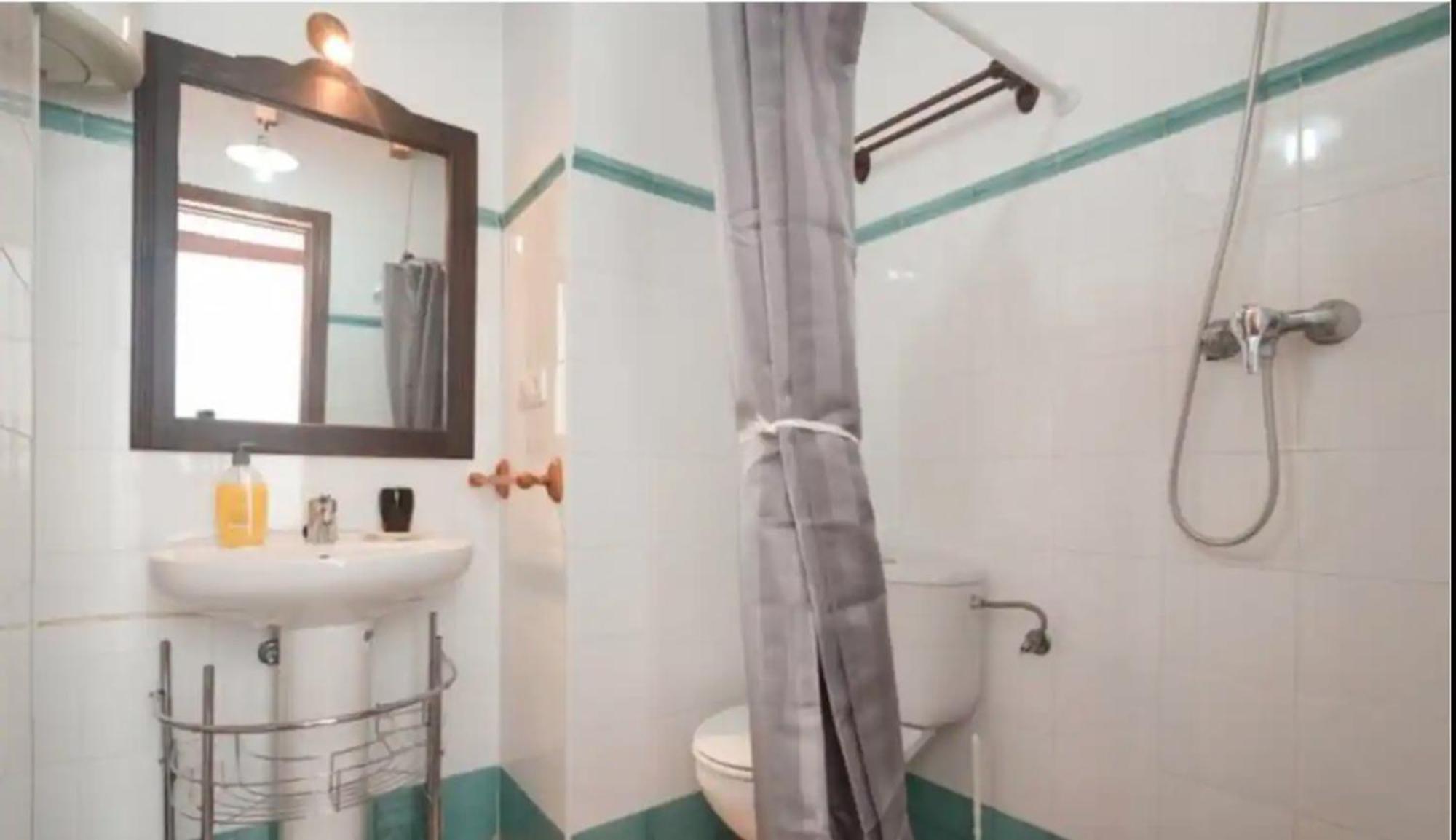 Apartamentos Centro Historico A Los Pies De La Alhambra Гранада Екстериор снимка