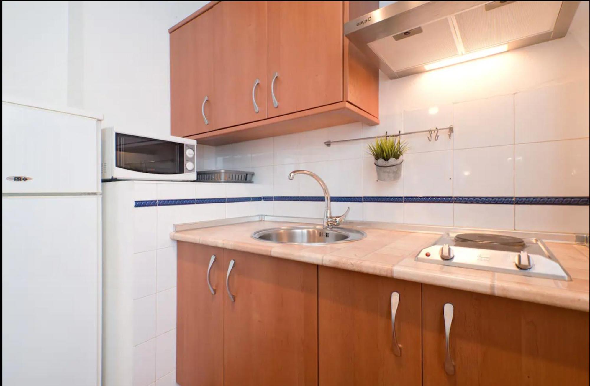 Apartamentos Centro Historico A Los Pies De La Alhambra Гранада Екстериор снимка
