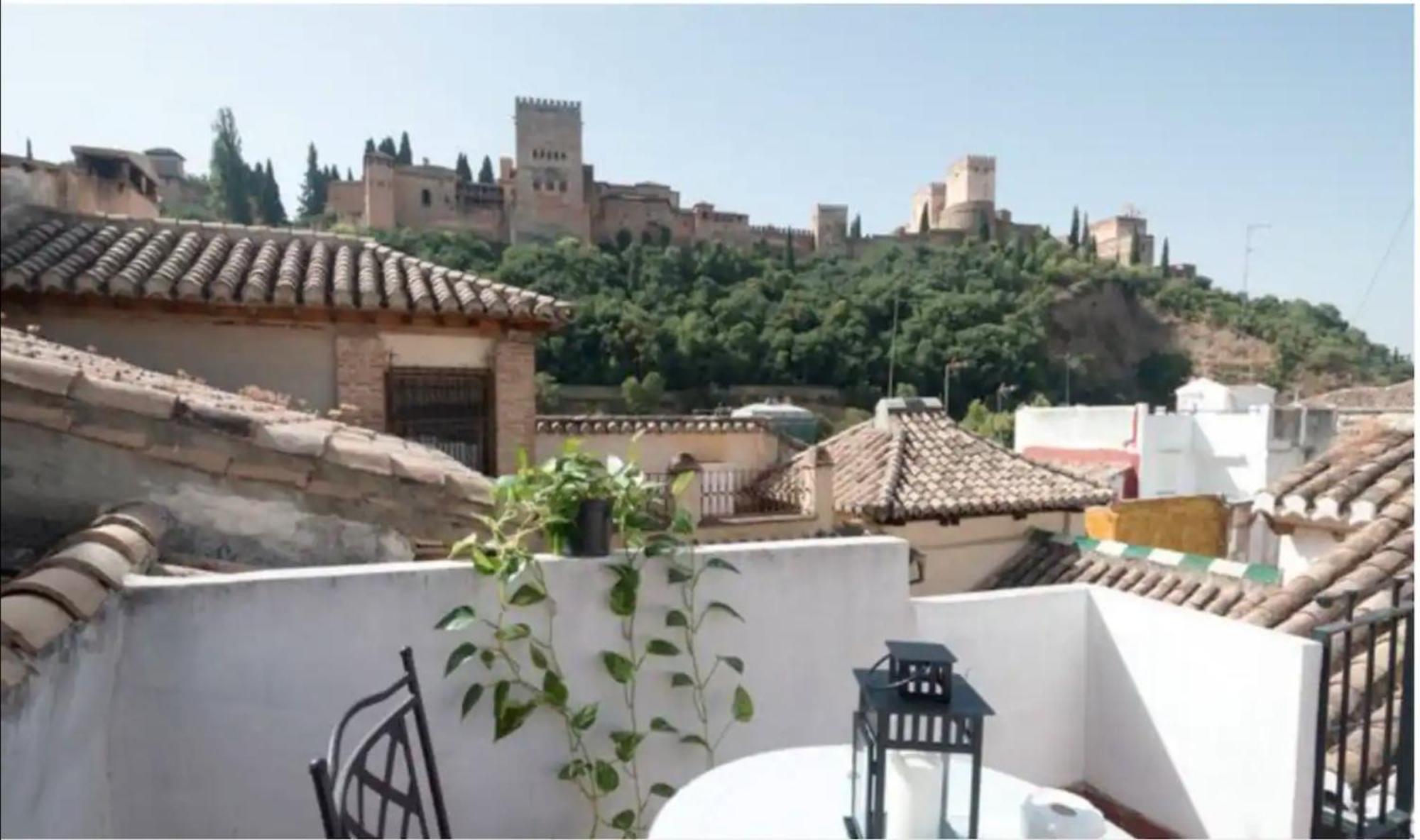 Apartamentos Centro Historico A Los Pies De La Alhambra Гранада Екстериор снимка
